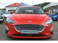 Gebraucht Ford Focus 95 PS (69 kW) 2021 Rot Limousine