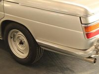 Gebraucht BMW 2000 177 PS (130 kW) 1971 Silber Limousine