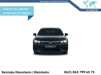 Gebraucht VW Passat R-line 265 PS (194 kW) 2024 Grenadillschwarz metallic Kombi