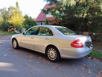 Gebraucht Mercedes E200 Elegance 163 PS (119 kW) 2005 Silber Limousine