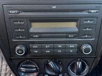 Gebraucht VW Fox 54 PS (39 kW) 2007 Silber Kleinwagen