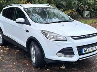 Gebraucht Ford Kuga Trend 150 PS (110 kW) 2014 Weiß SUV