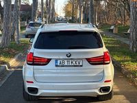 Gebraucht BMW X5 M50 Performance 381 PS (280 kW) 2016 Weiß SUV
