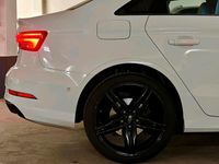 Gebraucht Audi A3 Comfort 190 PS (139 kW) 2017 Weiß Limousine