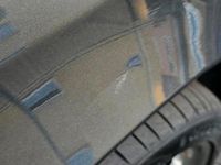 Gebraucht Mercedes E200 118 PS (86 kW) 1993 Schwarz Limousine