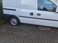 Gebraucht Opel Combo 90 PS (66 kW) 2011 Weiß Limousine