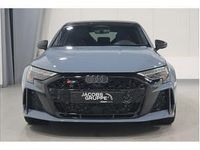 Neu Audi RS3 400 PS (294 kW) 2026 Grau (grau / kemoragrau) Limousine