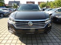 Gebraucht VW Touareg 231 PS (169 kW) 2018 Blau SUV