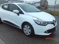 Gebraucht Renault Clio IV LIMITED 90 PS (66 kW) 2015 Weiß Limousine