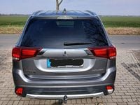 Gebraucht Mitsubishi Outlander Top 150 PS (110 kW) 2018 Grau SUV