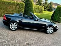Second-hand Mercedes SLK200 163 CP (119 kW) 2004 Negru Cabrio