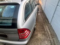 Gebraucht Mercedes C180 143 PS (105 kW) 2005 Grau Kombi