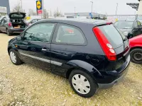 Gebraucht Ford Fiesta 90 PS (66 kW) 2007 Schwarz Kleinwagen
