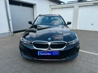 Gebraucht BMW 320e Shadowline 204 PS (150 kW) 2023 Schwarz Kombi