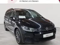 Gebraucht VW Touran Active 150 PS (110 kW) 2023 Schwarz Van / Kleinbus