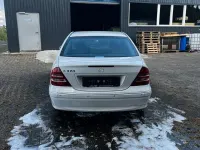 Gebraucht Mercedes C320 Avantgarde 218 PS (160 kW) 2000 Weiß Limousine