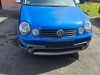 Gebraucht VW Polo 101 PS (74 kW) 2004 Blau Kleinwagen