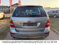 Gebraucht Mercedes ML350 231 PS (169 kW) 2010 Silber SUV