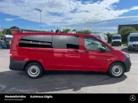 Gebraucht Mercedes Vito 136 PS (100 kW) 2023 Jupiterrot Van
