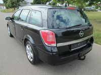 Gebraucht Opel Astra Edition 150 PS (110 kW) 2005 Schwarz Kombi