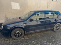 Gebraucht VW Golf IV 75 PS (55 kW) 2000 Blau Kleinwagen