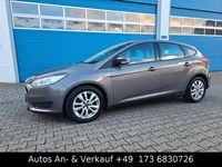 Gebraucht Ford Focus Trend 125 PS (91 kW) 2015 Braun Limousine