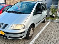 Gebraucht VW Sharan 131 PS (96 kW) 2003 Silber Van / Kleinbus
