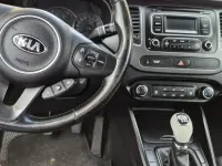 Używany Kia Carens 2015 Biały Minivan