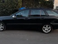 Gebraucht Mercedes C220 143 PS (105 kW) 2004 Schwarz Kombi