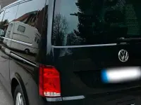 Gebraucht VW Multivan 204 PS (150 kW) 2023 Schwarz Van / Kleinbus