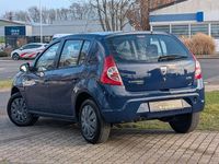 Gebraucht Dacia Sandero Basis 75 PS (55 kW) 2009 Blau Kleinwagen