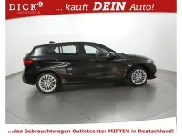 Gebraucht BMW 120 190 PS (139 kW) 2023 Saphirschwarz met. Limousine