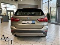 Gebraucht BMW X1 Advantage 136 PS (100 kW) 2016 Silber SUV