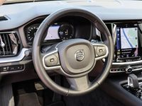 Gebraucht Volvo V60 Inscription 253 PS (186 kW) 2022 Grau Kombi
