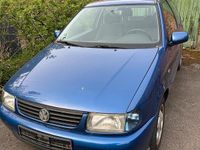 Usata VW Polo 60 CV (44 kW) 1997 Blu Utilitaria
