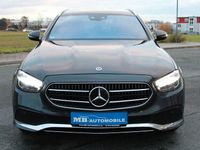 Gebraucht Mercedes E300 194 PS (142 kW) 2022 Grau Limousine