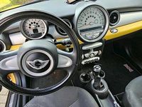 Usata Mini Cooper 95 CV (69 kW) 2008 Giallo Utilitaria