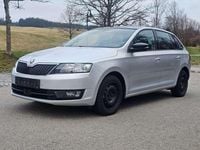 Gebraucht Skoda Rapid Emotion Plus 110 PS (80 kW) 2016 Brilliantsilber Kleinwagen