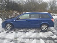 Gebraucht Opel Astra Edition 110 PS (80 kW) 2009 Blau Kombi