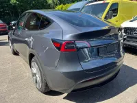 Gebraucht Tesla Model Y 378 kW (514 PS) 2023 Grau SUV