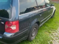 Gebraucht VW Passat 131 PS (96 kW) 2003 Schwarz Kombi