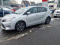 Gebraucht Toyota Verso Edition-S 147 PS (108 kW) 2017 Silber Van / Kleinbus