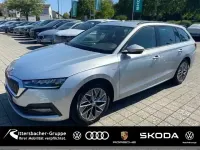 Gebraucht Skoda Octavia Ambition 150 PS (110 kW) 2023 Brillantsilber metallic Kombi