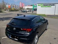 Gebraucht Opel Astra Dynamic 125 PS (91 kW) 2018 Schwarz Limousine
