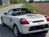 Gebraucht Toyota MR2 140 PS (102 kW) 2000 Silber Cabrio