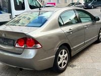 Gebraucht Honda Civic Elegance 116 PS (85 kW) 2008 Gold Limousine