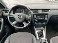 gebraucht Skoda Octavia Combi Elegance+Klimaauto+Xenon+DAB+Tempo