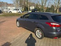 Gebraucht Ford Focus 116 PS (85 kW) 2011 Grau Kombi