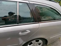 Gebraucht Mercedes E220 150 PS (110 kW) 2004 Grau Kombi