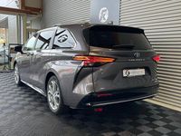Gebraucht Toyota Sienna Limited 245 PS (180 kW) 2021 Grau Van / Kleinbus